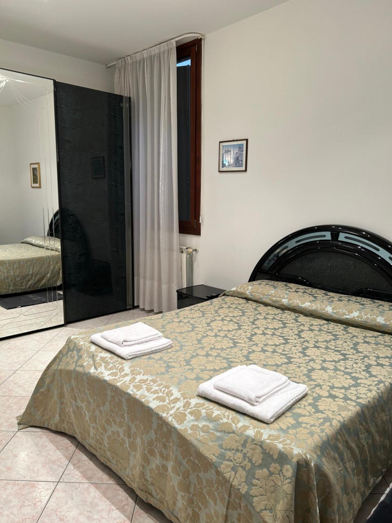 Ca, Botte Hotel Veneza Exterior foto
